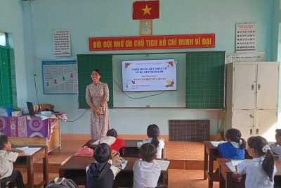 SINH HOẠT CHUYÊN MÔN THEO NGHIÊN CỨU  BÀI HỌC CỦA KHỐI 3